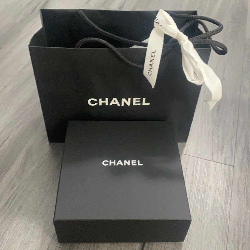 Chanel box and Chanel shopping bag with ribbon size 8.5 x 8.5 x 3.5 empty box